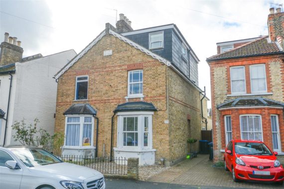 4&nbsp;Bedroom&nbsp;Detached